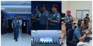 Wakasal dan 10 Pejabat Tinggi TNI AL Terima Brevet Kehormatan Principal Warfare Officer (PWO)