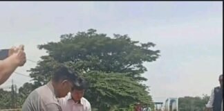 Pria Tanpa Identitas Tewas Tertabrak Kereta Api Di Astanajapura Cirebon, A