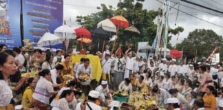 Jelang Perang Topat ,Polresta Mataram Kawal Ketat Odalan dan Mendak Tirta di Pura Lingsar