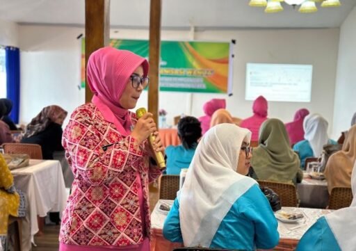 Ketua Bhayangkari KLU Berdayakan Perempuan Via Strategi Manajemen Diri