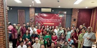 Mengungkap Peran Arisan Keluarga dalam Pembentukan Jati Diri Remaja