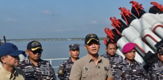 Wadan Kodaeral I&Menko Infrastruktur Dan Pembangunan Kewilayahan Tinjau Lokasi Banjir Aceh-Sumut