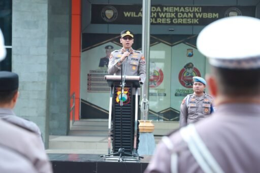 Wakapolres Gresik Kompol Shabda Tekankan Simpati dan Empati sebagai Kunci Pelayanan Prima