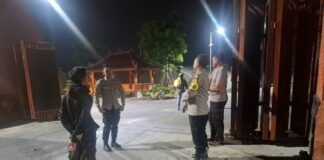 Polsek Ngimbang Gelar Patroli Blue Light Guna Cegah Dan DayaTangkal 4C Di Malam Hari