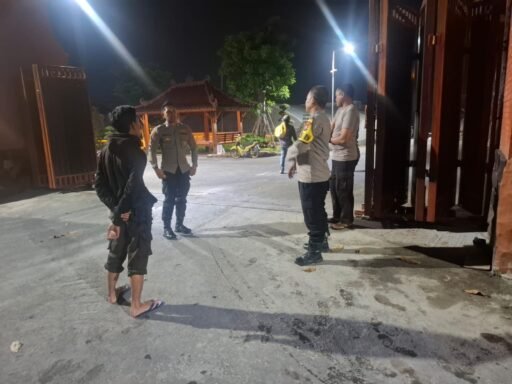 Polsek Ngimbang Gelar Patroli Blue Light Guna Cegah Dan DayaTangkal 4C Di Malam Hari