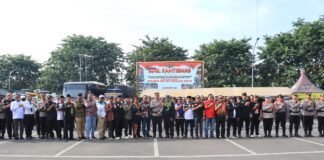 Jelang Natal dan Tahun Baru 2026, Polres Metro Bekasi Kota Gelar Apel Kamtibmas