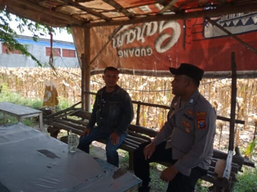 Guna Antisipasi Dan Cegah Kriminalitas Polsek Ngimbang Patroli Dialogis