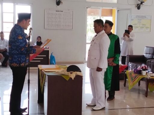 Lantik Kades PAW Tunggal Jaya, Bupati Mukomuko: Pesan Bangun Desa Lebih Maju