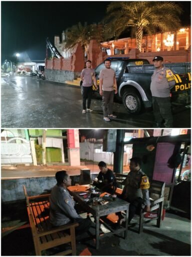 Polsek Ngimbang Intensifkan Patroli Blue Light Guna Cegah Dan Tangkal 4C Di Daerah Rawan