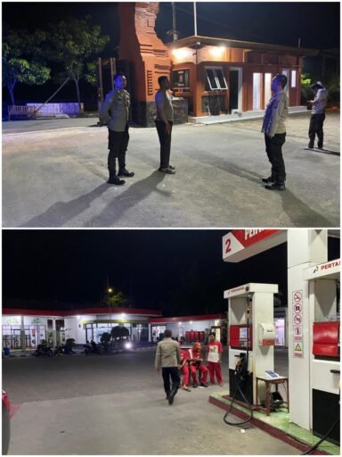 Guna Cegah DanTangkal 4C Polsek Ngimbang Gelar Patroli Blue Light Di Daerah Rawan Kriminal