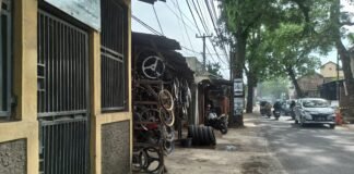 HATI HATI BEKEL TIKUNGAN TIADA GUNA KECEWA KEMUDIAN T