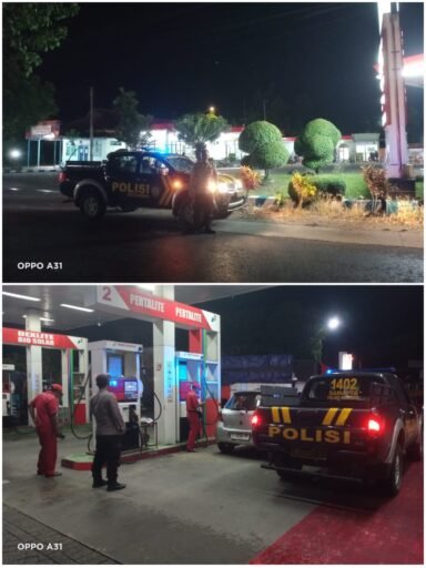 Guna Cegah DanTangkal 4C Polsek Ngimbang Gelar Patroli Blue Light Di Daerah Rawan Kriminal