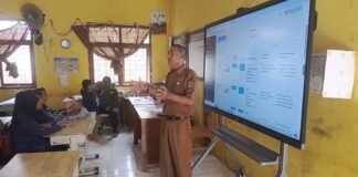 212 Siswa SDN Jayamukti Terima Rapor, Sekolah Sosialisasikan PIP