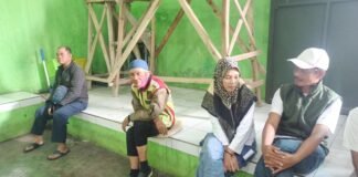 500 KPM Warga Desa Manggungharja, Cair BLTS