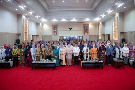 Peringatan Hari Ibu ke-97, Wagub Banten Tegaskan Peran Ibu dalam Mendidik Generasi Bangsa