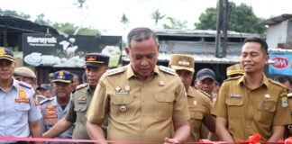 Wali Kota Bekasi Resmikan Jembatan Baru Pintu Air, Akses Warga Kini Lebih Nyaman Dan Lancar