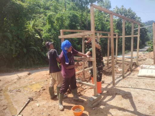 Satgas Gulbencal Kodim 0211/TT Tambah 4 MCK di Pengungsian Simpang Sipange