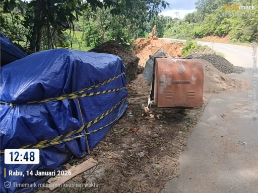 Proyek Jalan Rawak Molor Hingga Januari 2026, Kinerja PUPR Provinsi Kalbar Dipertanyakan