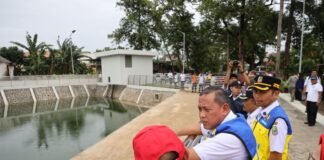 Cegah Banjir di Bekasi Barat, Wali Kota Bekasi Tri Resmikan Polder Griya Bintara