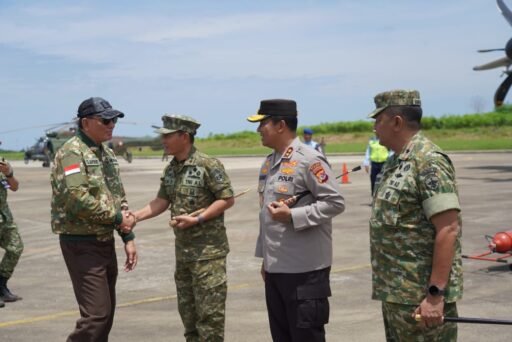 DANKODAERAL VII ANTAR KEBERANGKATAN MENHAN RI USAI KUNJUNGAN KERJA DI KUPANG NTT
