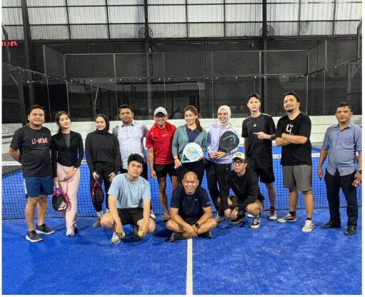 KARYAWAN BRI KC PAMULANG GELAR KEGIATAN OLAHRAGA BERSAMA MAIN PADEL