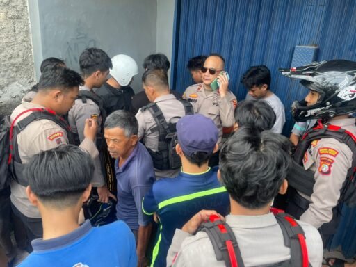 Cegah Tawuran di Bekasi Timur, Tim Perintis Presisi Amankan Remaja Bersenjata Tajam
