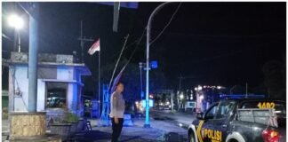 Guna Cegah DanTangkal 4C Polsek Ngimbang Gelar Patroli Blue Light Di Daerah Rawan Kriminal