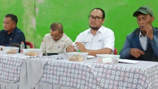 SPAM AIR BANDUNG TIMUR (ABT) OLEH BESPINDO TANAM PIPA VIA DESA BUMIWANGI