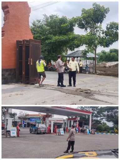 Personil Polsek Ngimbang Gelar Patroli Obvit Guna Cegah Kriminalitas Di Wilayah Ngimbang