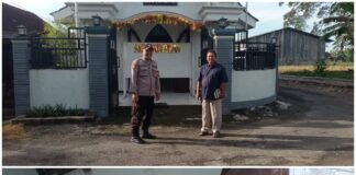 Polsek Ngimbang Gelar Pengamanan Ibadah Minggu Pagi Di Gereja GKJTU Dan GJWI Desa Ngasemlemahbang