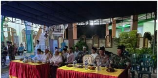 Polsek Ngimbang Giat Pengamanan Kegiatan Masyarakat Di Desa Sendangrejo