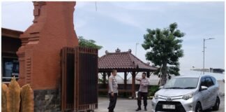 Guna Daya Cegah Dan Daya Tangkal 4C Polsek Ngimbang Gelar Patroli Obvit Di Daerah Rawan