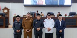 Wakil Gubernur Dimyati Hadiri Paripurna DPRD Banten Bahas Dua Raperda Strategis