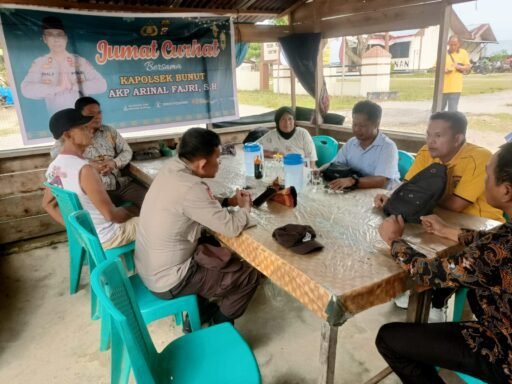 Perkuat Kamtibmas, Polsek Bunut Gelar Jumat Curhat: Tekankan Bahaya Narkoba dan Judi Online