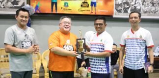 Andra Soni Turun ke Lapangan, Menang di Laga Persahabatan Badminton BangBro B3T di Tangsel