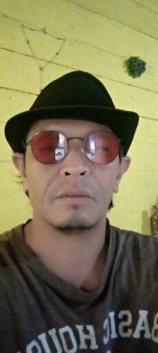 DARWIN SITANGGANG SIJUNJUNG BARINGIN DARI OPUNG TONGAM SITANGGANG SIPUKKA HUTA LUMBAN SILO