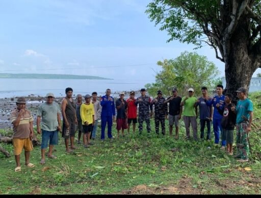 Kerja Bakti Bersama Bersihkan TPU dan Pantai Calabai, Warga Beri Apresiasi Positif