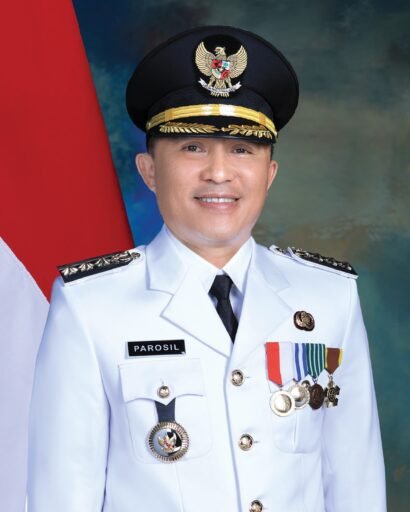 Bupati Lambar Respon Cepat Turunkan Tim Kroscek Jalan Rusak di Pagar Dewa.