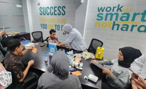 Sinergi BRI BO Ampera dan RS Mitra Keluarga Hadirkan Layanan Injeksi Multivitamin Karyawan