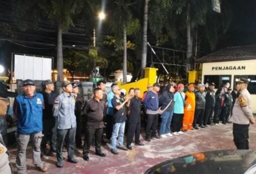 Polisi dan Warga Gelar Apel Gabungan Jaga Mako dan Jaga Jakarta di Polsek Cempaka Putih