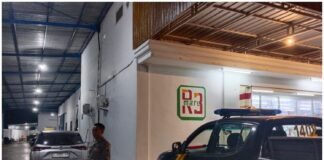 Guna Cegah Dam Daya Tangkal 4C Polsek Ngimbang Gelar Patroli Blue Light Di Daerah Rawan