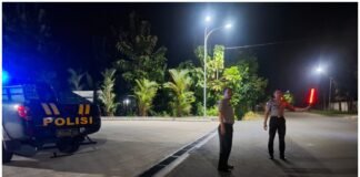 Polsek Ngimbang Gelar Patroli Blue Light Guna Cegah Dan Daya Tangkal 4C Di Daerah Rawan