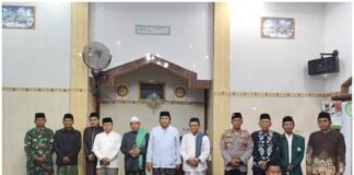 Polsek Ngimbang Bersama Forkopimcam Gelar Safari Ramadhan 1447 H di Desa Lawak