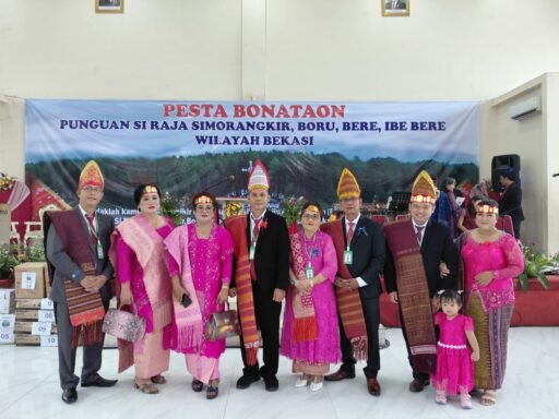 Punguan Simorangkir Sektor Timur Bekasi Sukses menjadi PANITIA dan Tuan Rumah pada acara BONATAON BEKASI RAYA