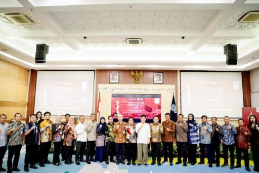 Di HUT ke-13 Koran Tangerang Raya, Wagub Dimyati Sebut Pers Penyambung Lidah Rakyat