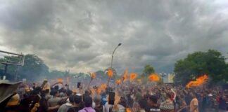 Tradisi ‘Perang Api ‘ di Negara Sakah Cakranegara mendapat Pengamanan Ketat Polresta Mataram