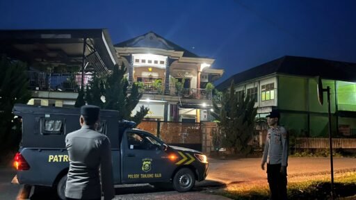 Personel Polsek Tanjung Raja Laksanakan Patroli Subuh Selama Bulan Suci Ramadhan