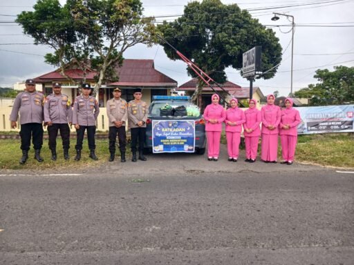 Dibulan penuh berkah, Polsek Selupu Rejang bagi-bagi takjil untuk berbuka puasa.