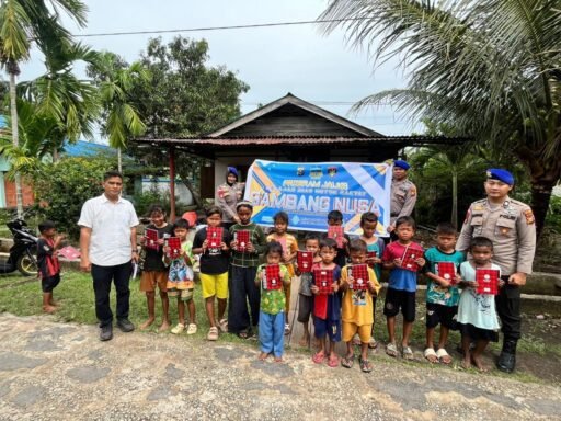 Peduli Masyarakat Pesisir, Sat Polairud Polres Kepulauan Meranti Gelar Program ‘JALUR’ di Desa Sesap