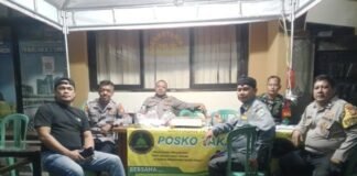 Personel Polsek Cempaka Putih Siaga di Pos Pantau Mardani Raya Selama Ramadhan